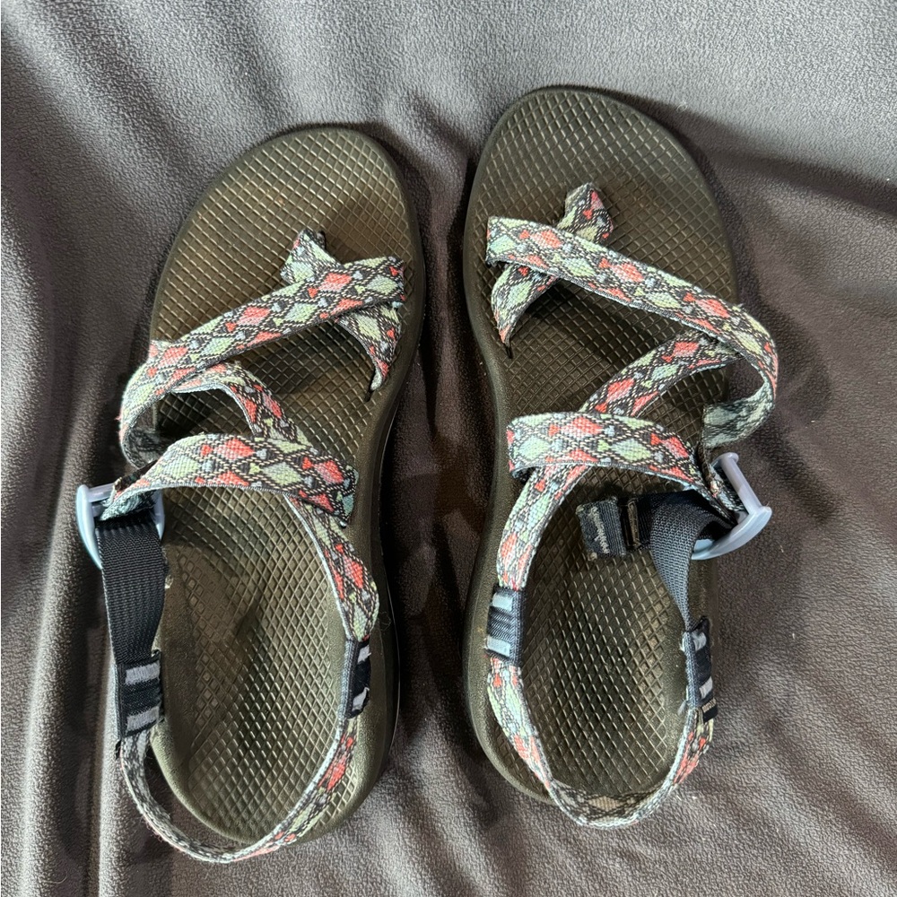 Women’s Chacos size 10